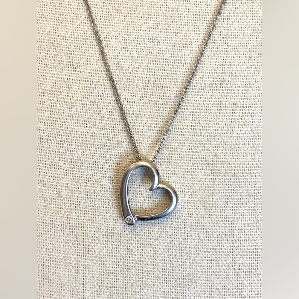 Sterling Silver Diamond Heart Pendant Necklace